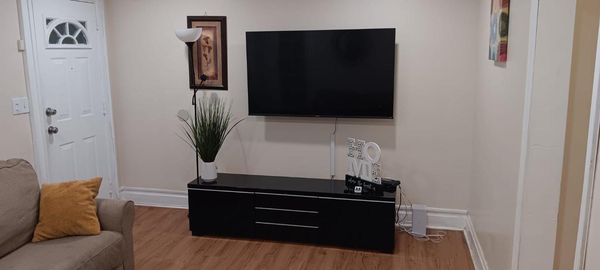Z & Z Apartment Нюарк Екстериор снимка