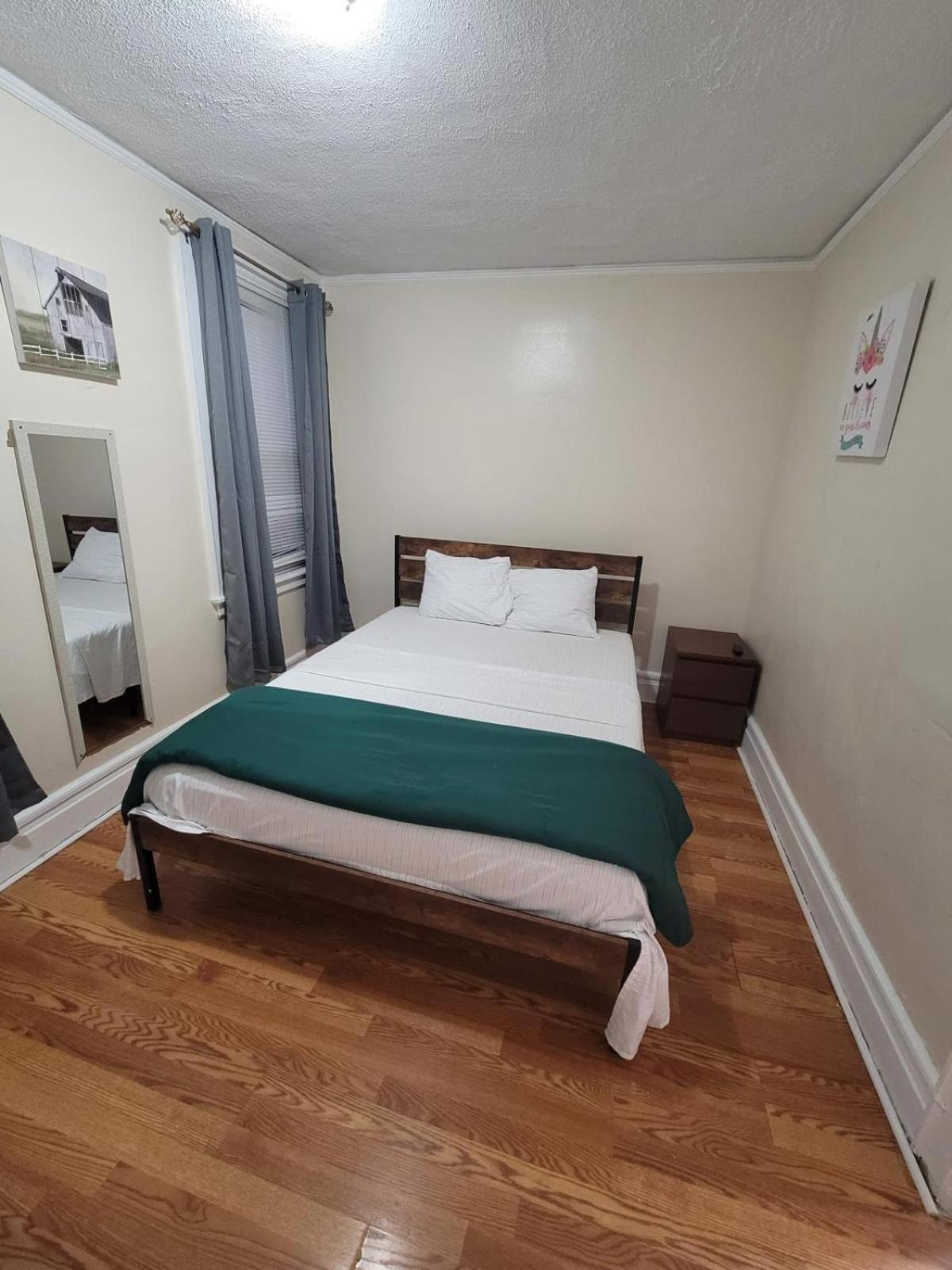 Z & Z Apartment Нюарк Екстериор снимка