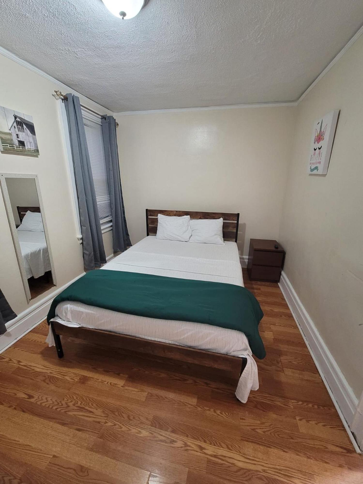 Z & Z Apartment Нюарк Екстериор снимка